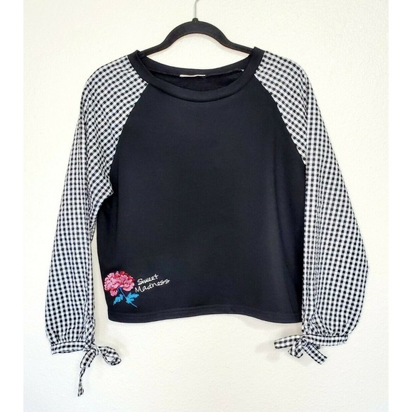Bench Tops - Bench "Sweet Madness" Women's Embroidered Gingham Long Sleeve Top. Size M‎